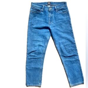 BDG Women’s Slim fit denim
